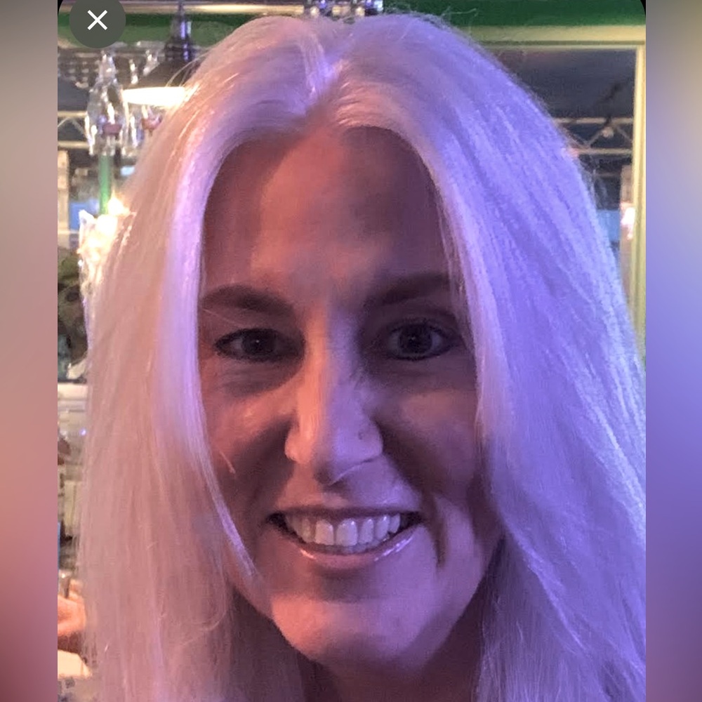 Meet your Posher, Alison